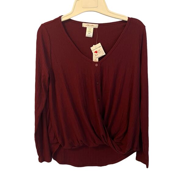 White Willow NWT Textured Button Front Blouse Top Size XS Long Sleeve - Picture 2 of 10